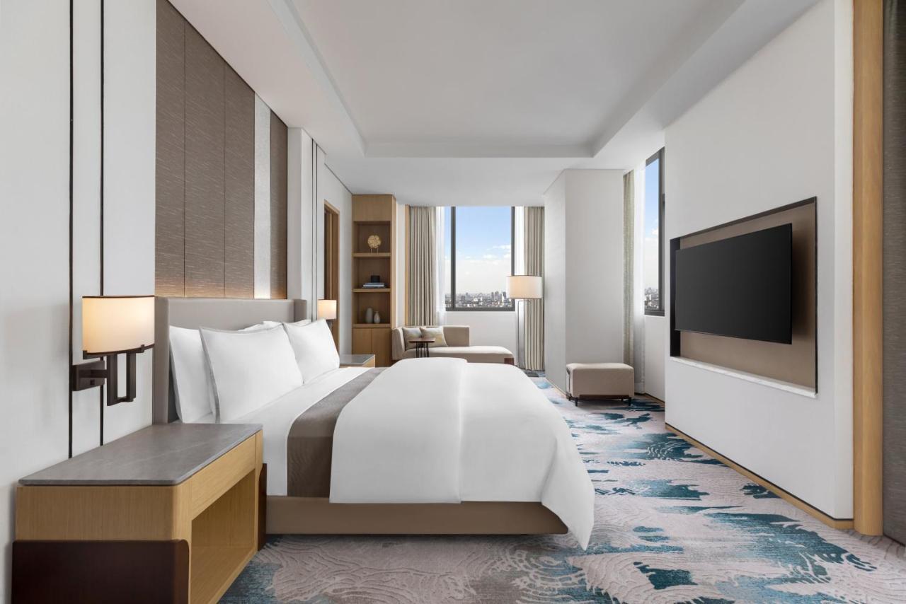 ホテル The Westin Manila Pasig City エクステリア 写真