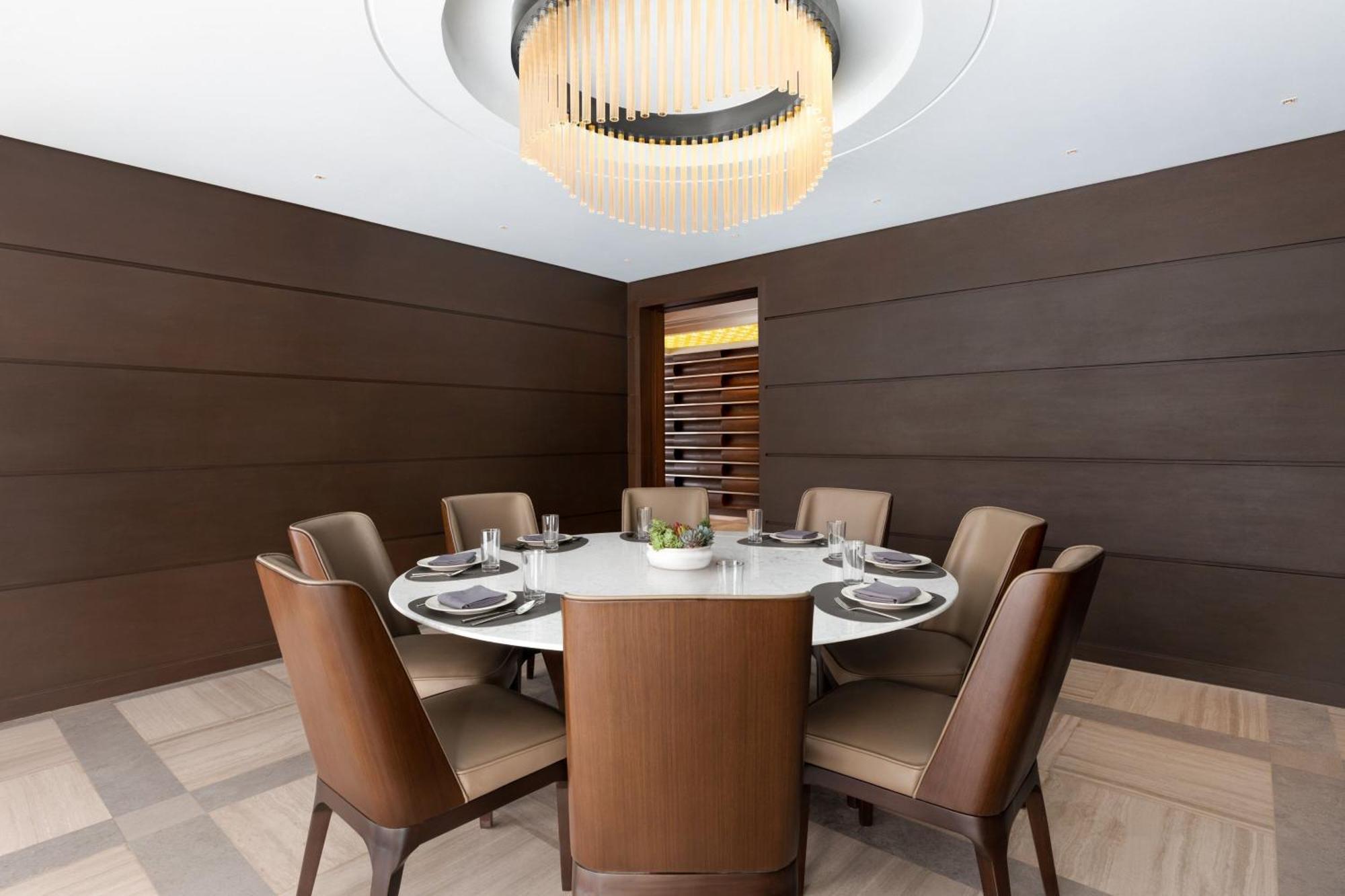 ホテル The Westin Manila Pasig City エクステリア 写真